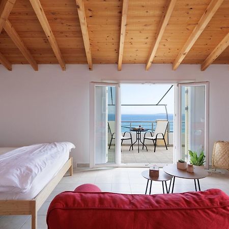 The Island Life Apartments By Konnect, Ipsos Beach Exterior photo