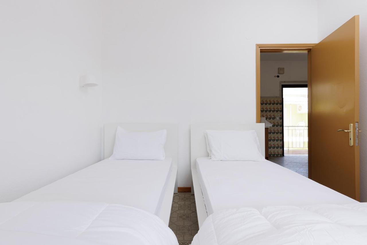 The Island Life Apartments By Konnect, Ipsos Beach Exterior photo
